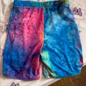 Multicolored biker shorts